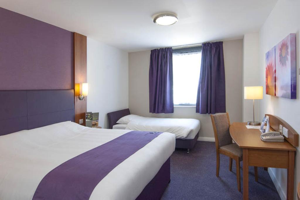 Premier Inn Glasgow City Centre - Argyle Street Eksteriør billede