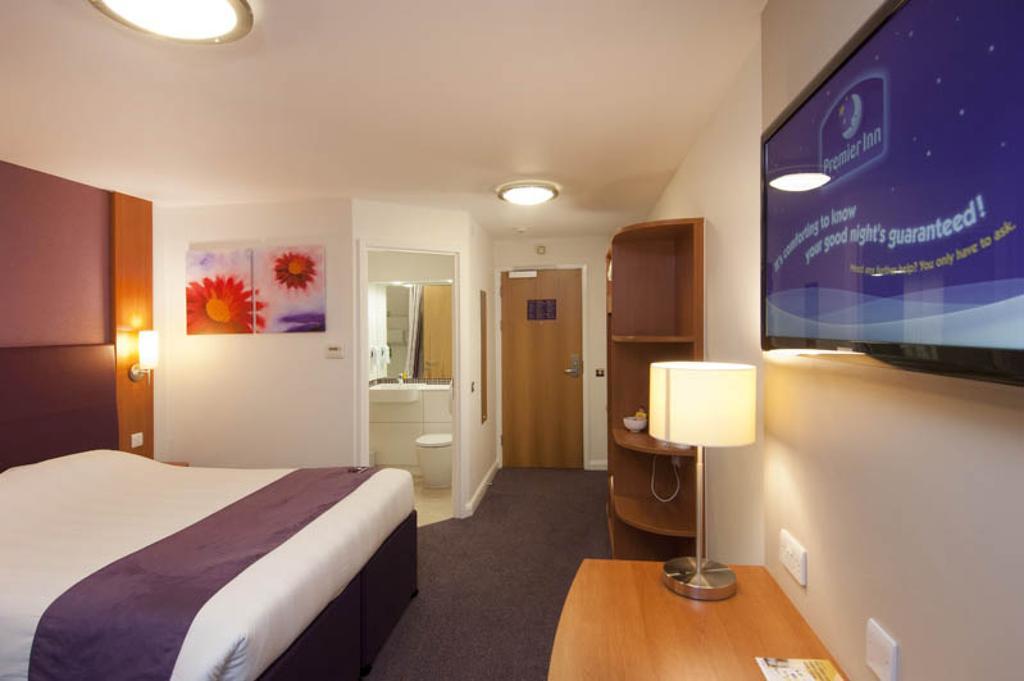 Premier Inn Glasgow City Centre - Argyle Street Eksteriør billede